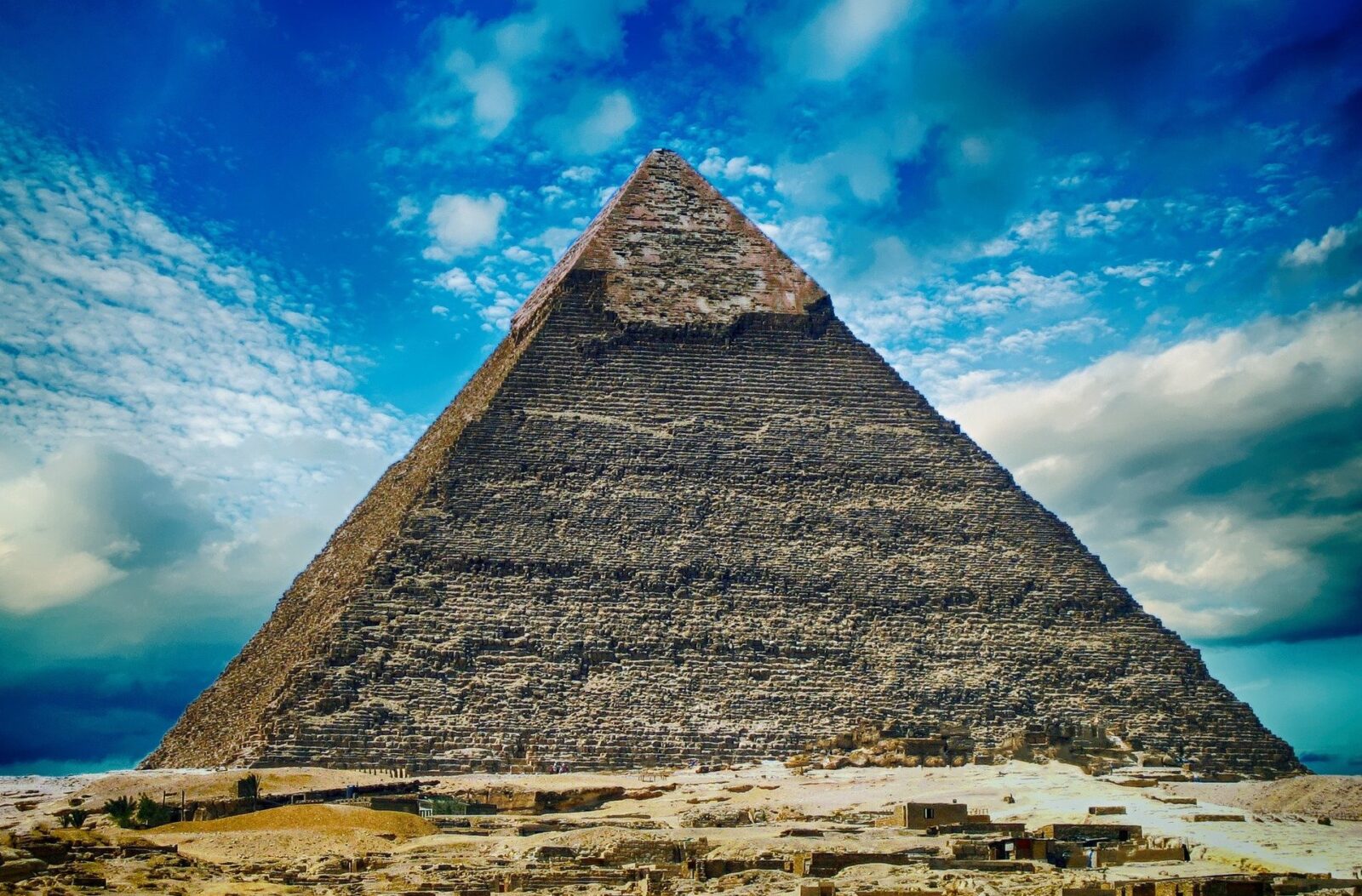 Factor Targets Base of Law Firm Pyramid – Artificial Lawyer